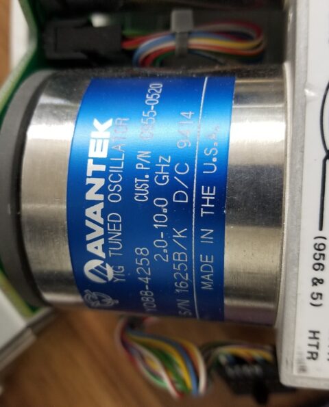 avantek yto yig tuned oscillator 2-10 GHZ 0955-0520 YO88-4258 83711a/b 83731a/b
