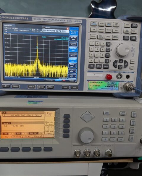 🔥Anritsu/ Wiltron 68369A/C Signal Generator Sweep 10MHz -40GHz  2,11,16 CAL'D