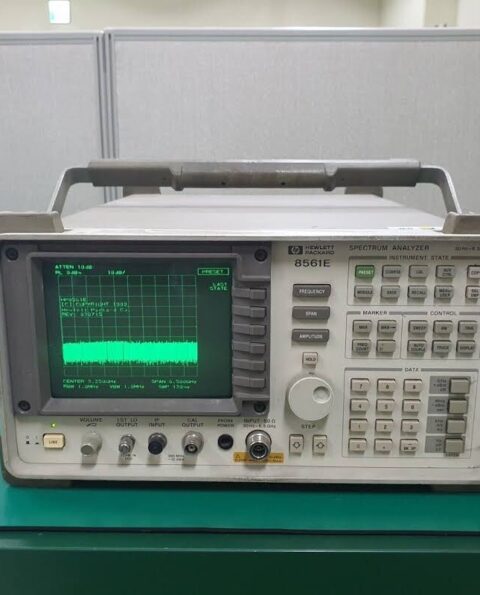 HP Agilent 8561E Spectrum Analyzer 6.5 Ghz Opt 8 Sig Id. W/ Optional Mixers