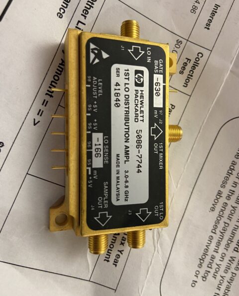 HP/Agilent  Splitter Distribution Amp Coupler LNA  Active Amplifier 1-8.5  GHz