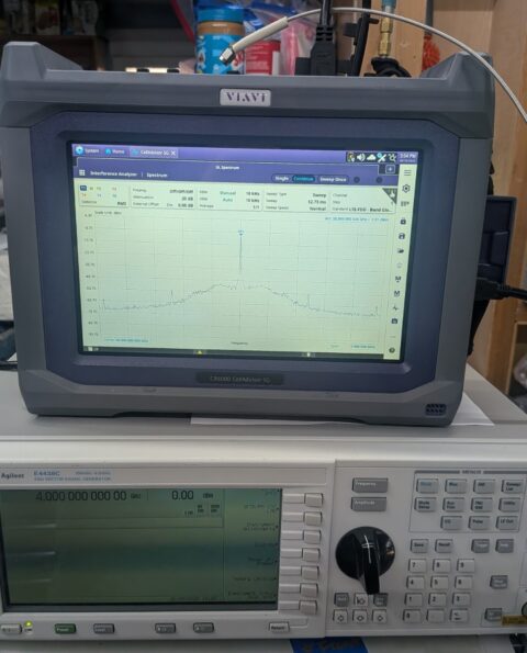 Jdsu Viavi Fieldfox 's Cheaper Cousin .Same Functions! But 1/4 The $! Cal'd Cert