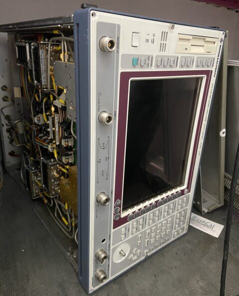 Rohde And Schwarz Zvr 4 Ghz Vna / Pick A Part!