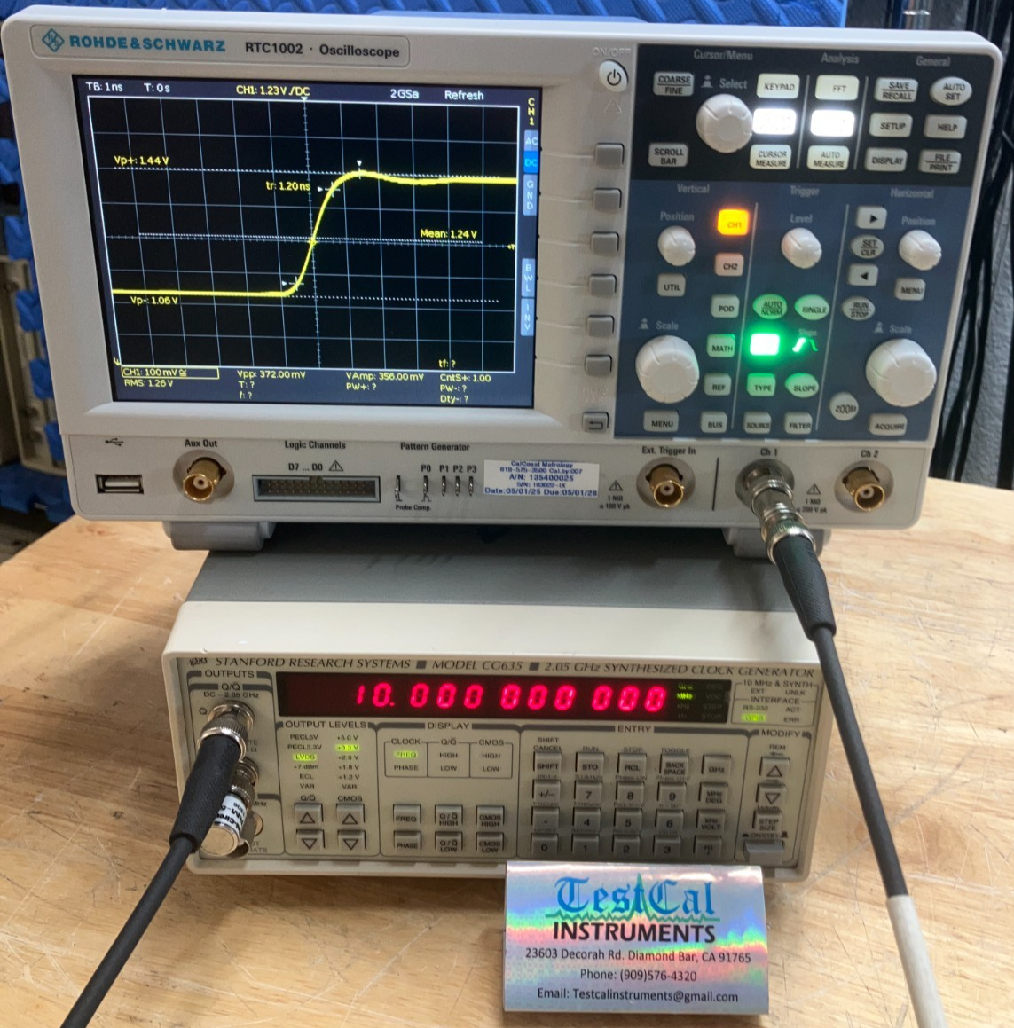 Stanford Research CG635 with Option 03 Rubidium Timebase