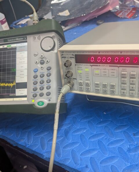 Stanford Research Systems CG635 2.05 GHz Clock Generator Srs Cal'd Opt 3 RUBM