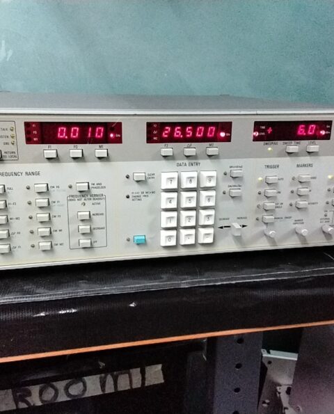 Wiltron 6659A 10MHz to 26.5GHz Programmable Sweep Generator